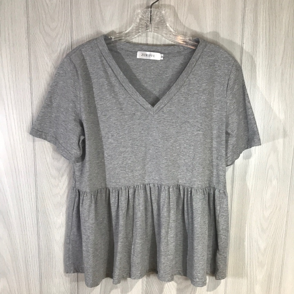 Zuriffe gray babydoll v-neck short sleeve shirt size Medium